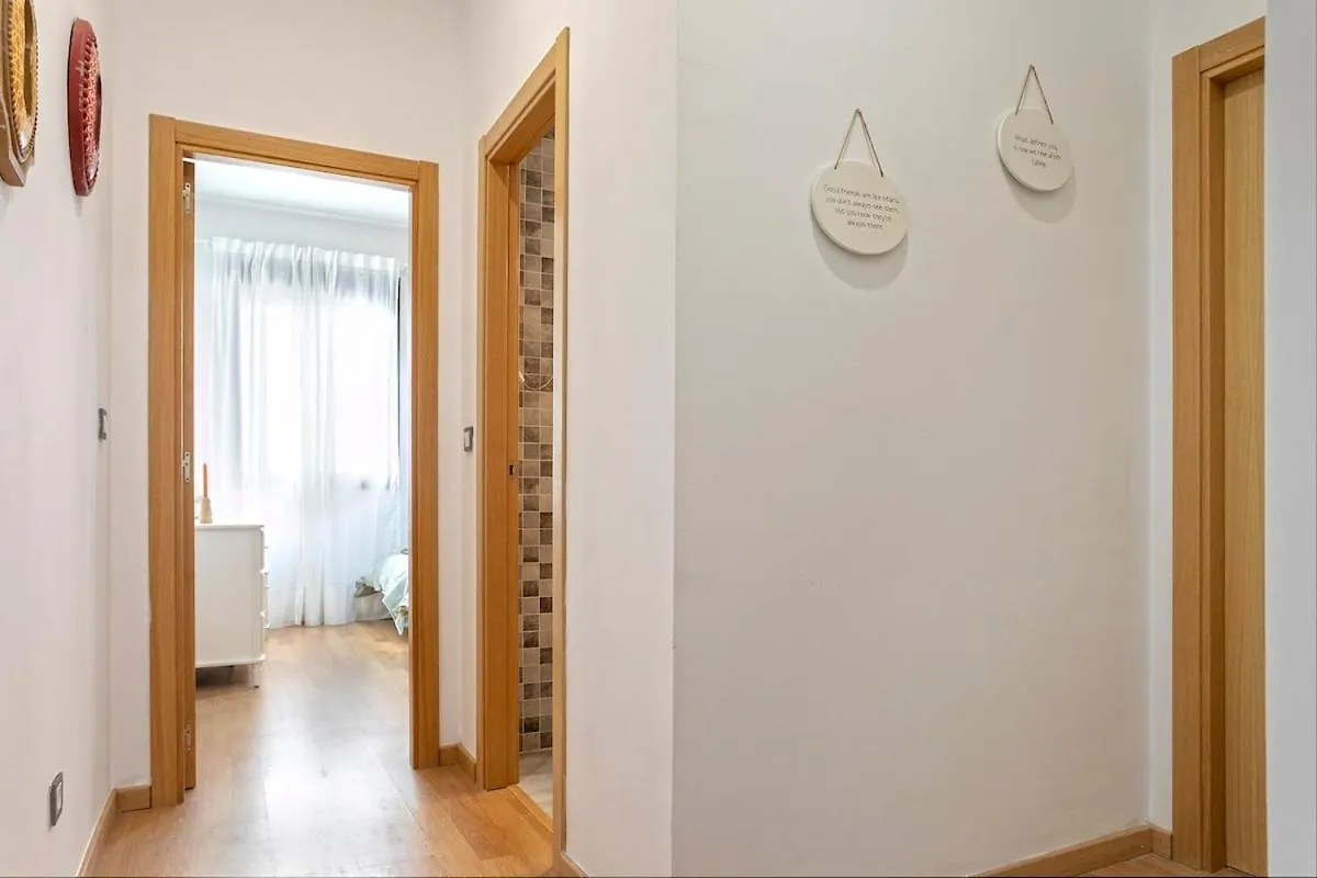 -Malagasunapts- Central Freeparking Rooftoppool 0*, Malaga Spain